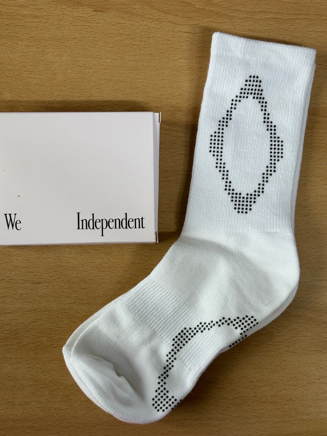 (무료배송) 미스치프 실리콘 그립 미드 삭스 / 롬버스 양말 화이트 상품이미지3