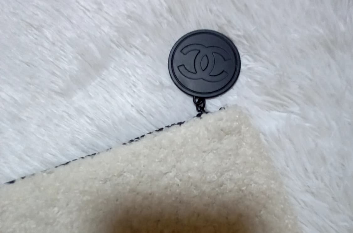 샤넬 태블릿 노트북 파우치 상품이미지2