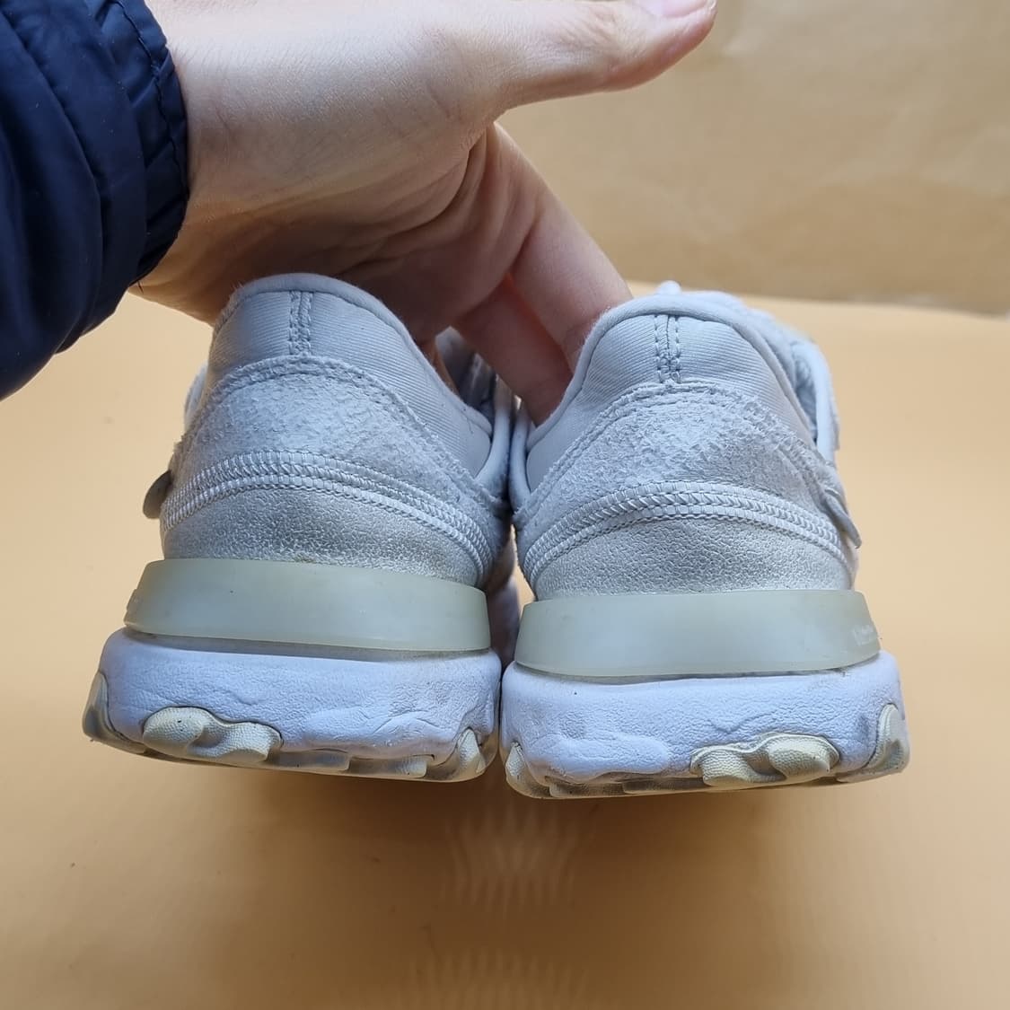 나이키 리액트 리비전 운동화225 상품이미지4