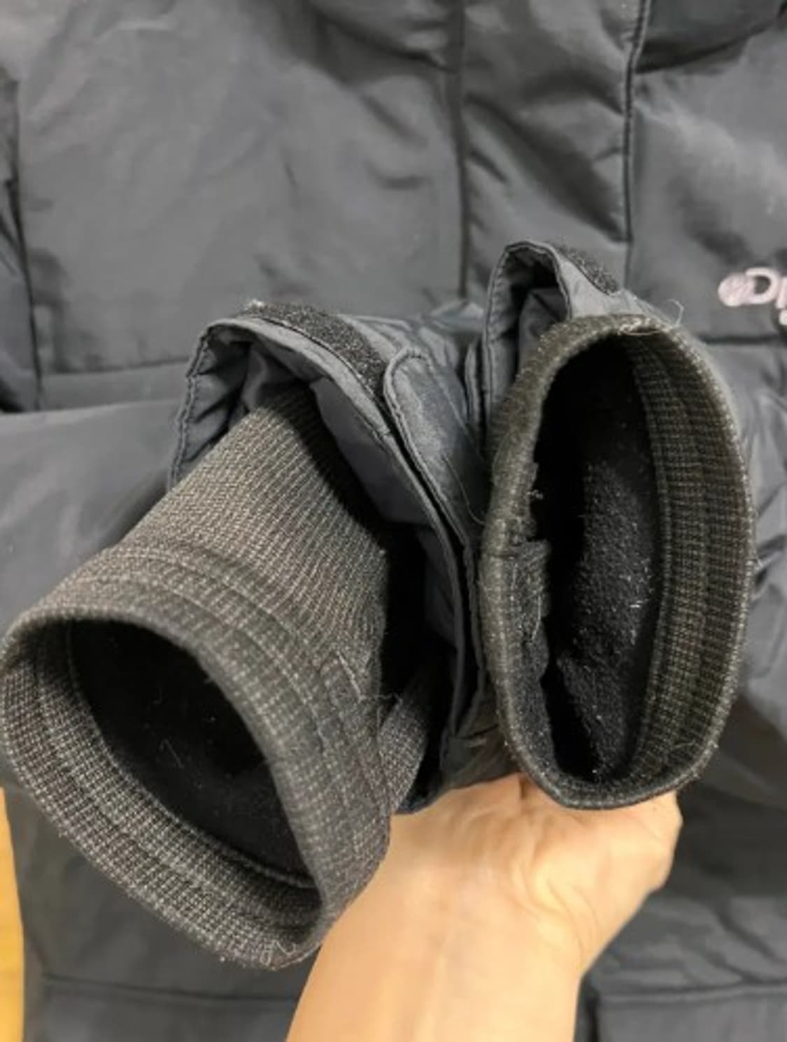 디스커버리 남성 벤처포스 블랙다운패딩 95 상품이미지4