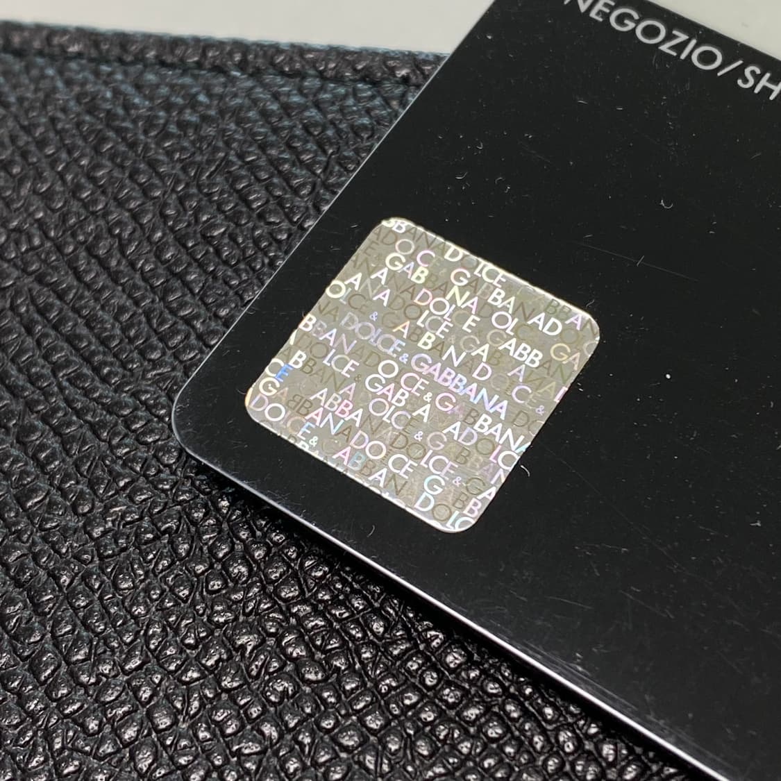 [새상품] 돌체앤가바나 스퀘어 로고 반지갑 상품이미지10