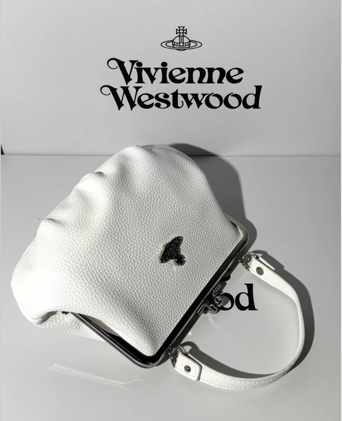 비비안웨스트우드 아카이브 은장 orb 투웨이 핸드 체인 크로스백 상품이미지2