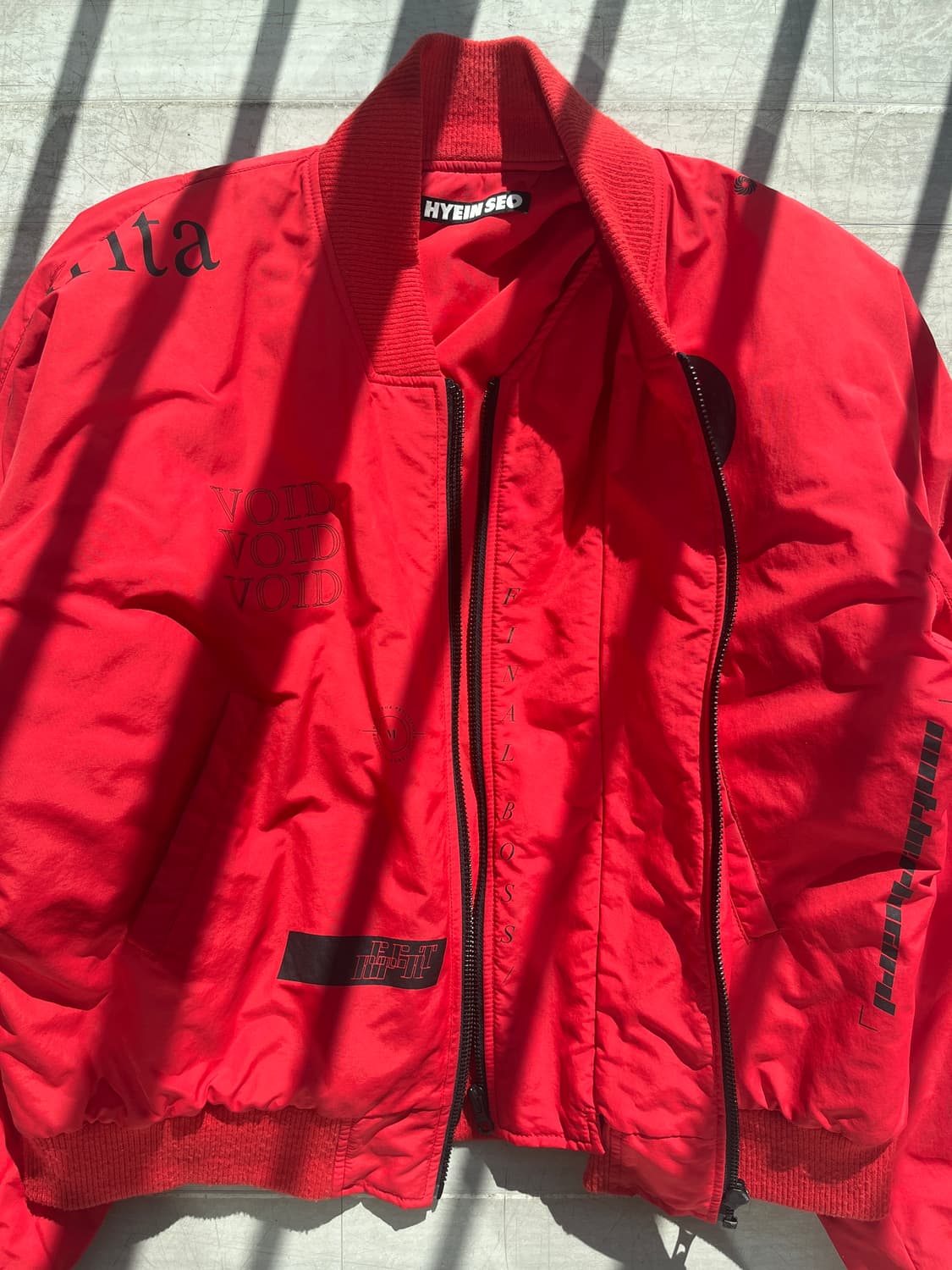 혜인서 멀티지퍼 봄버 레드 [3] 상품이미지3