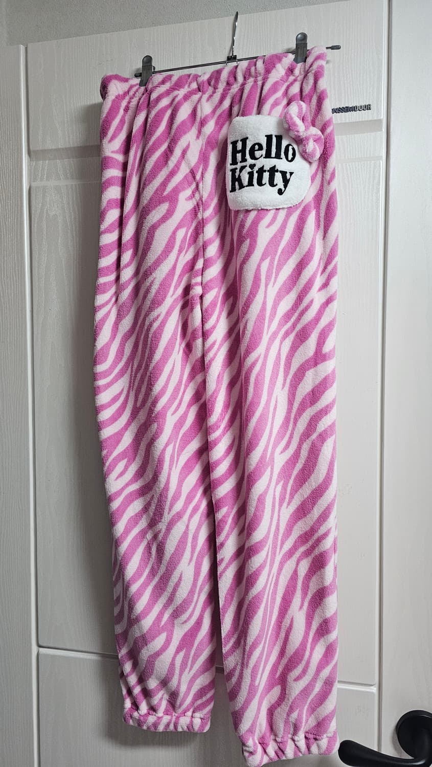 돈키호테 헬로키티 셋업 L사이즈 상품이미지4