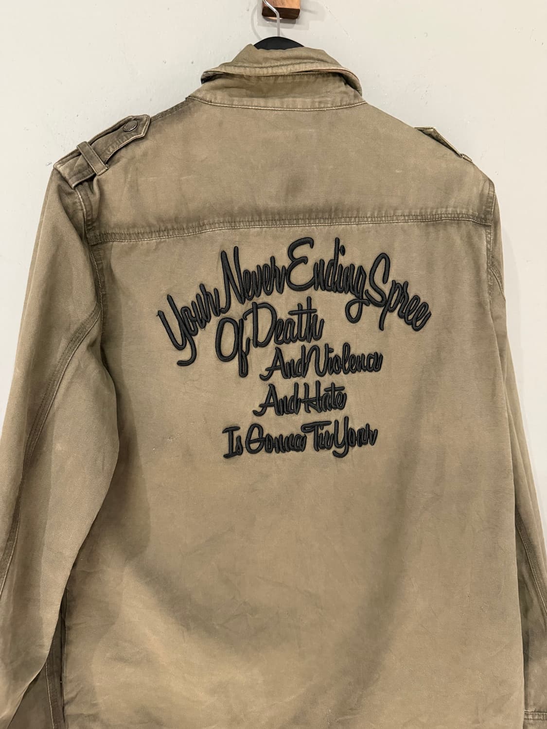 In the attic lettering washing shirt 상품이미지9