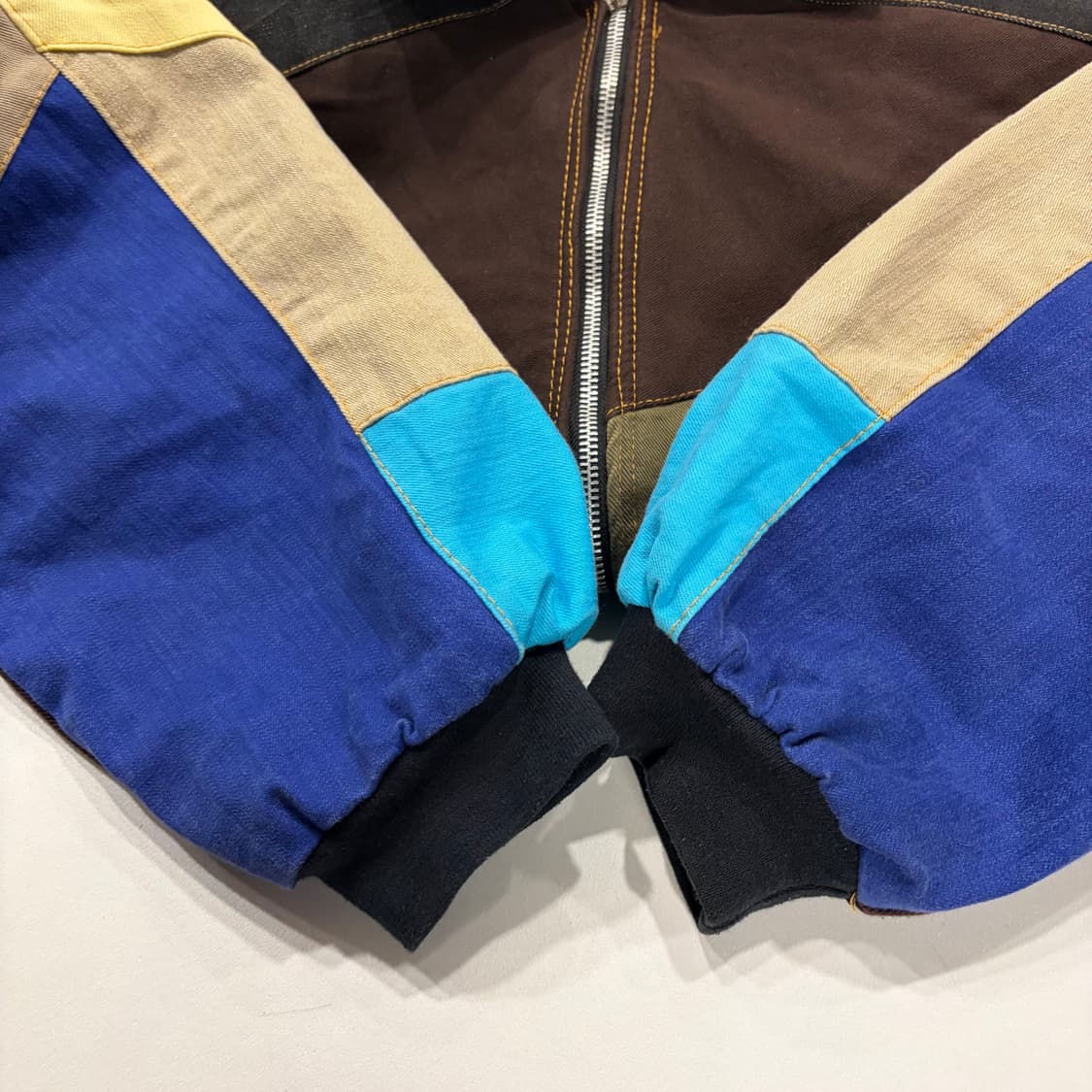 [L] 칼하트 FR 리메이크 패치워크 멀티컬러 자켓 B243 상품이미지7