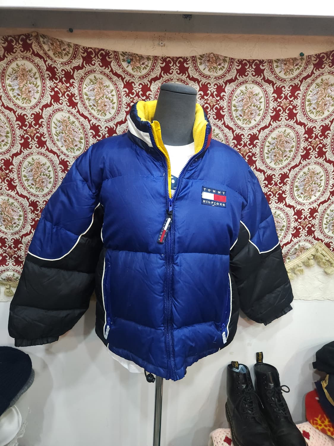 타미힐피거 90s 컬러블록 오리털 숏패딩 점퍼 상품이미지1