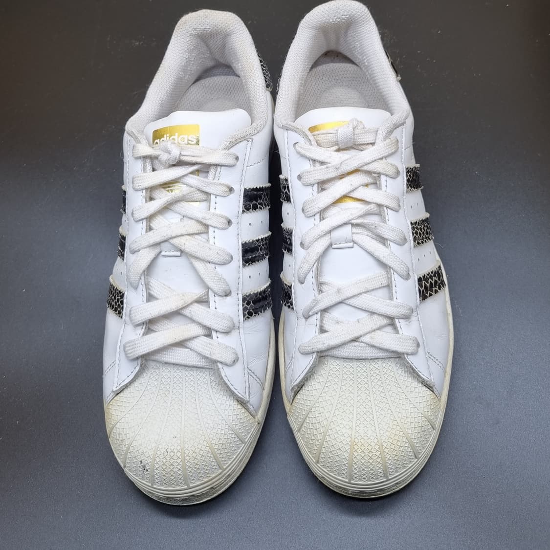 아디다스 슈퍼스타 스네이크 운동화255 상품이미지2