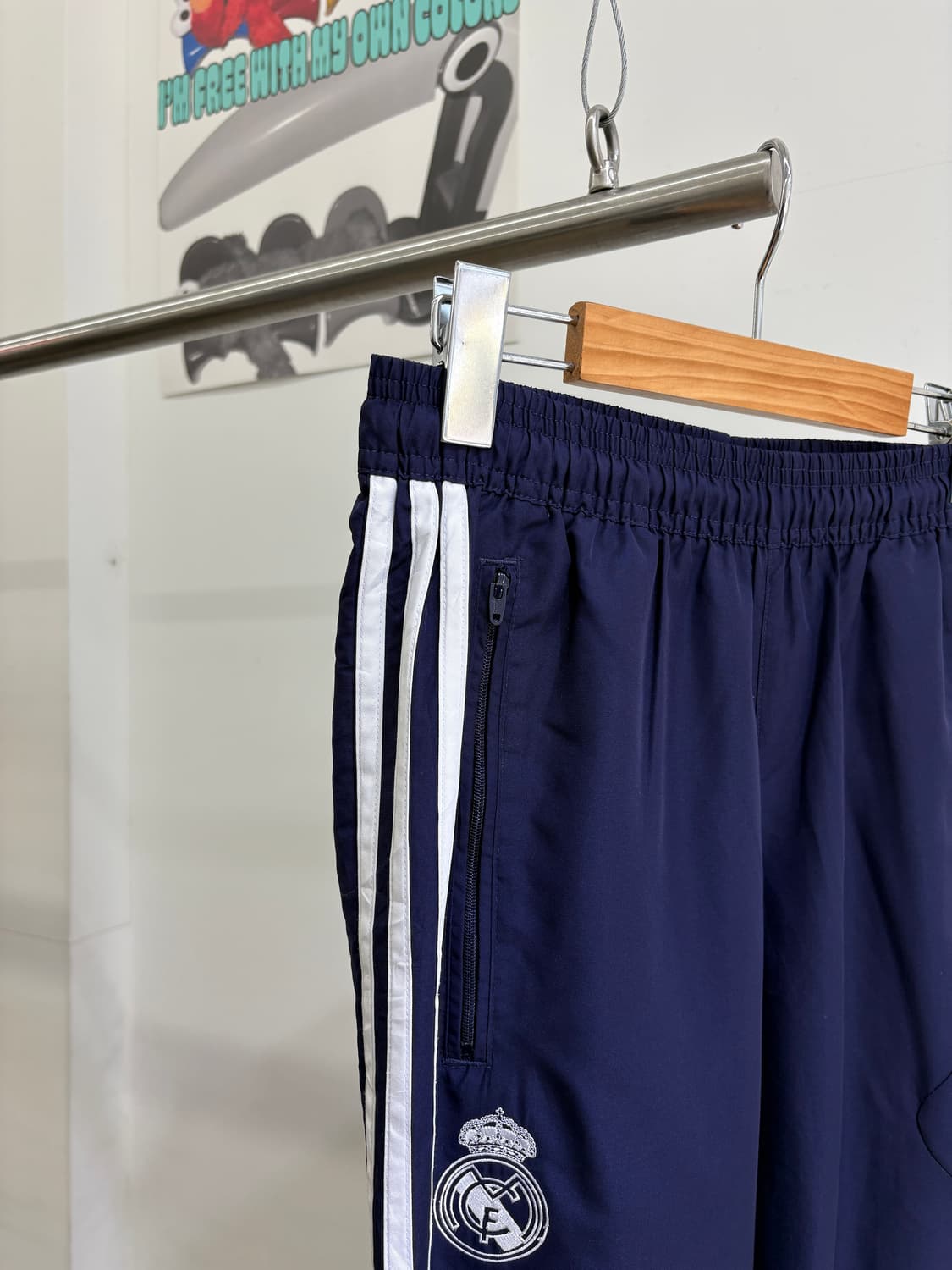 ADIDAS 트랙팬츠 상품이미지3