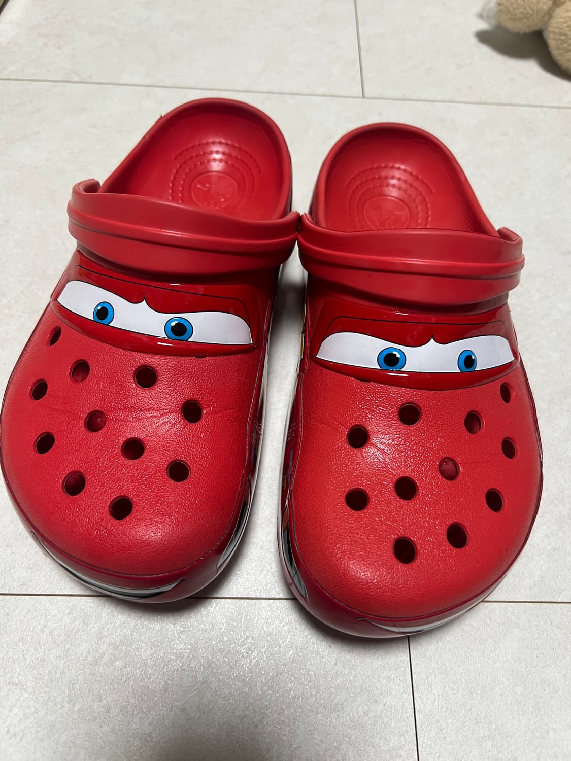 크록스 x 카 클래식 클로그 라이트닝 맥퀸 상품이미지2