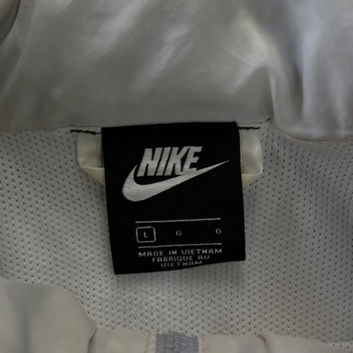 100 나이키 빅스우시 윈드러너 상품이미지3