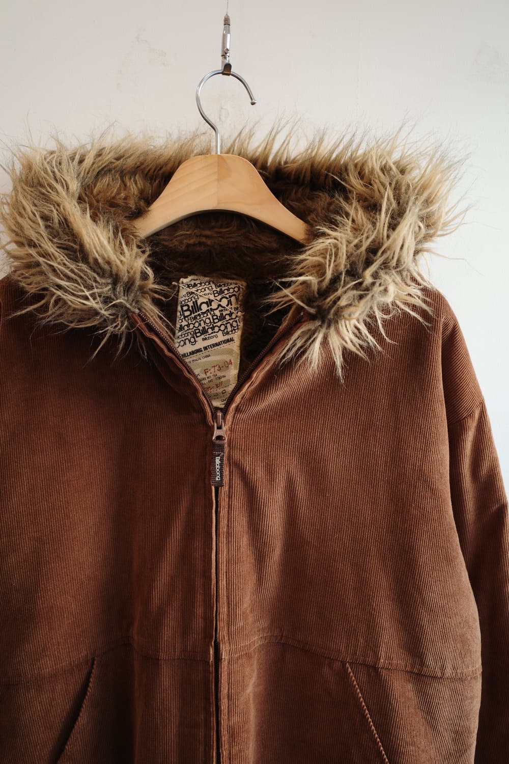 Billabong 빌라봉 코듀로이 퍼 후드 점퍼  상품이미지2