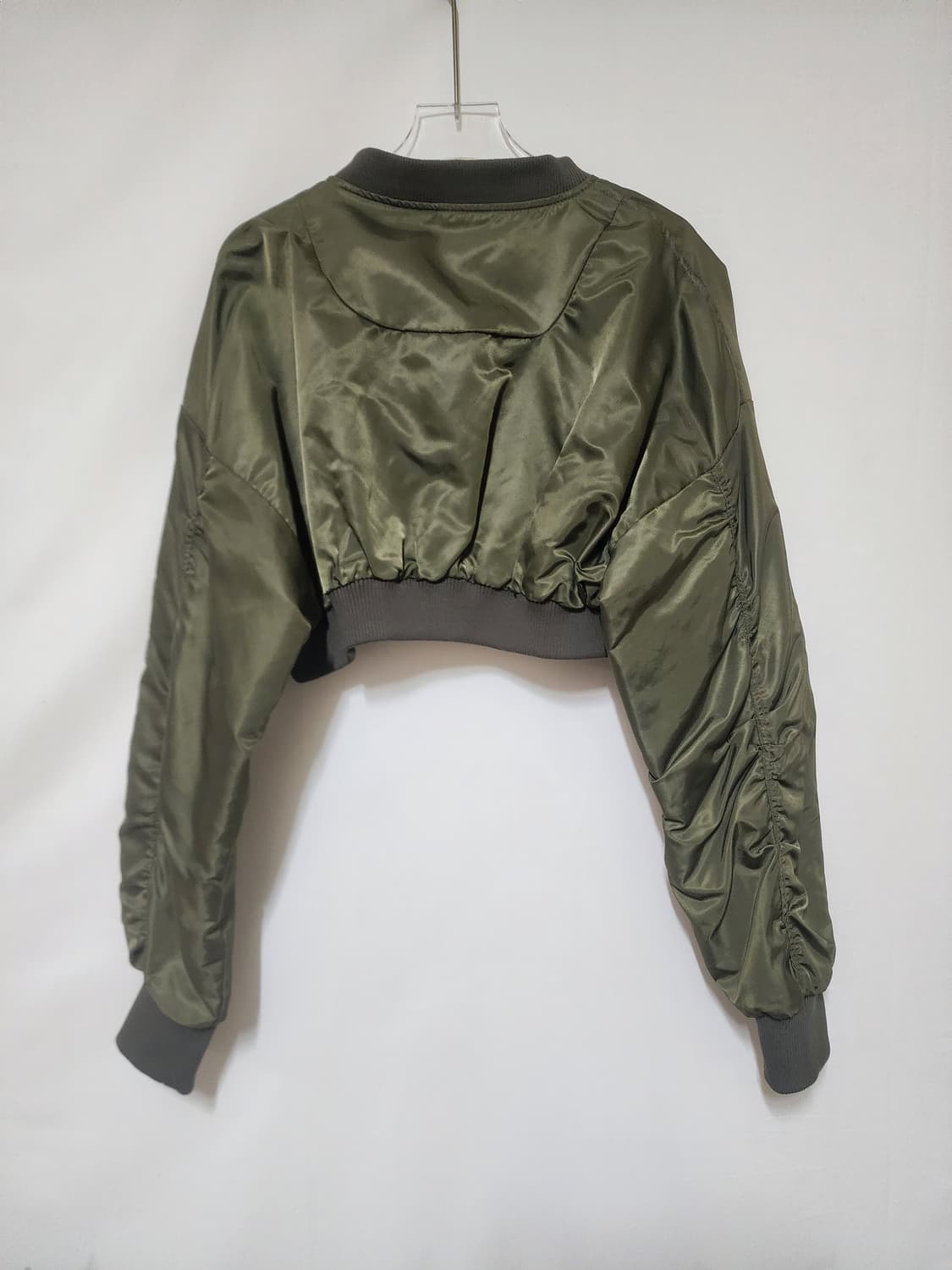 카키 크롭 항공점퍼 상품이미지3