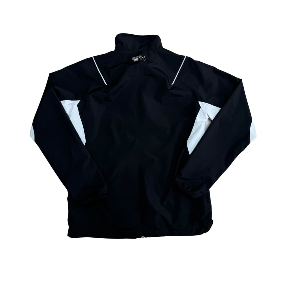 데상트 바람막이 상품이미지3