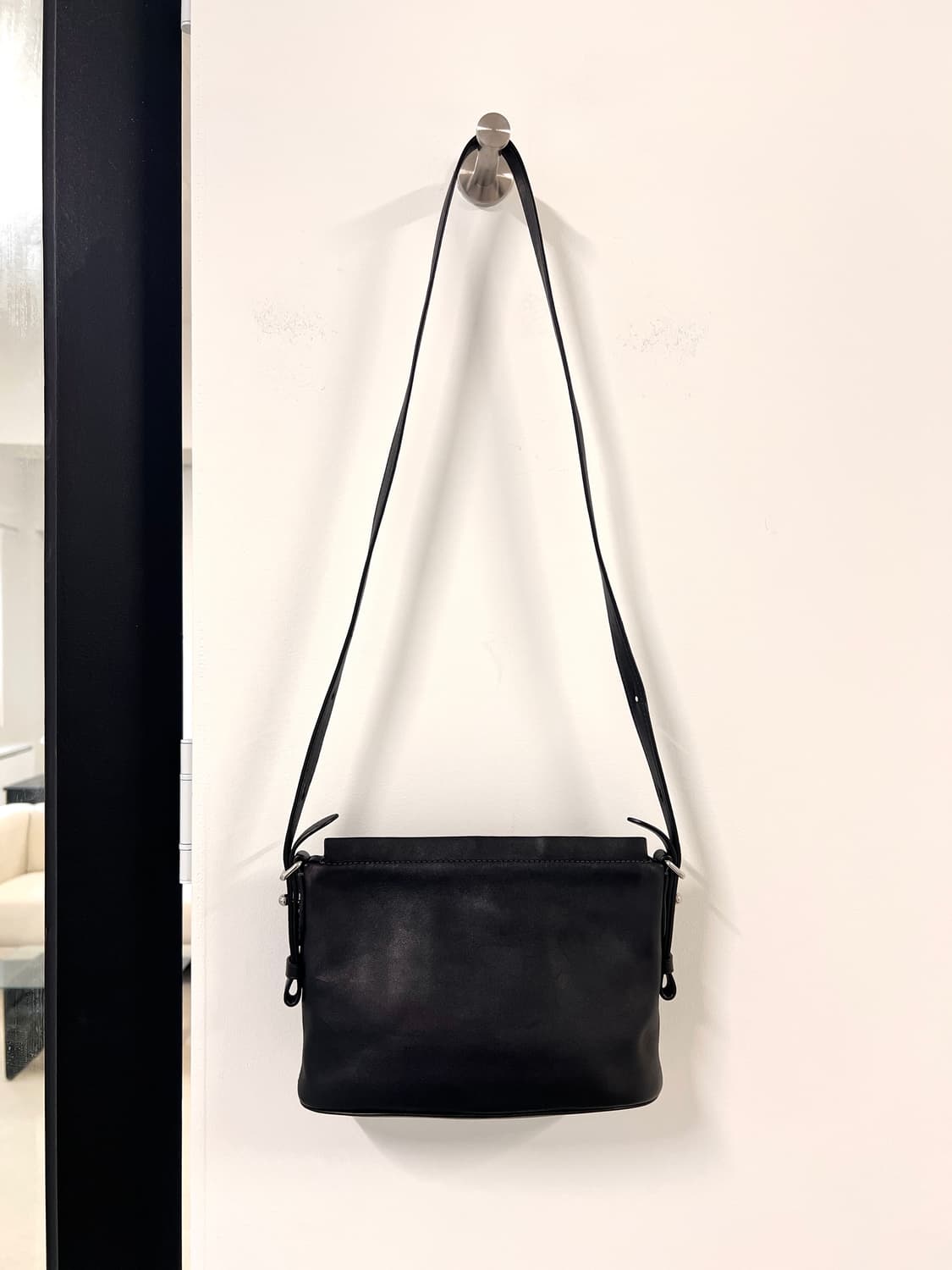 마크제이콥스 블랙 가죽 크로스백 상품이미지10