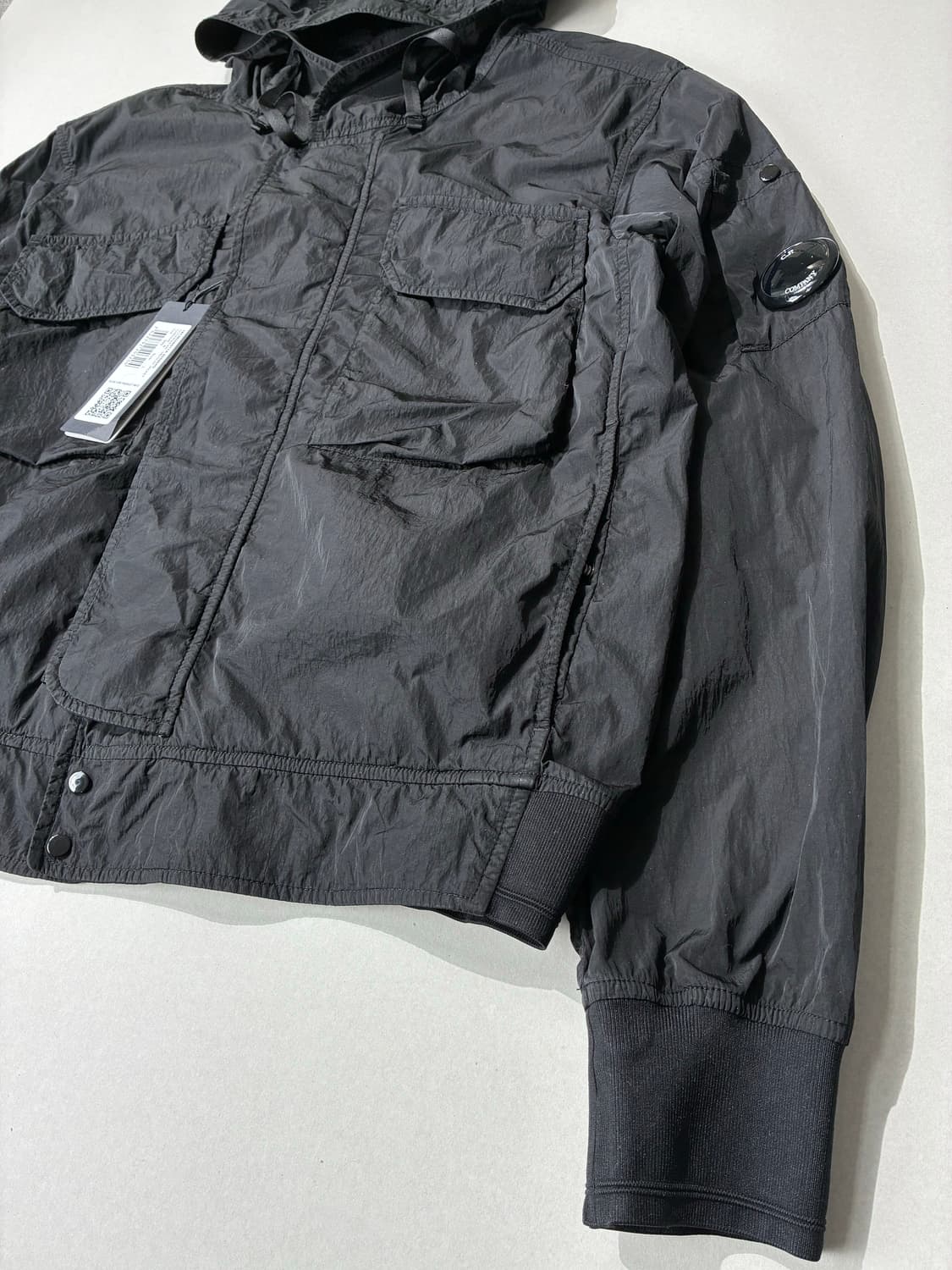 CP컴퍼니 크롬R 후드 렌즈 바람막이 자켓 블랙 L사이즈 상품이미지3