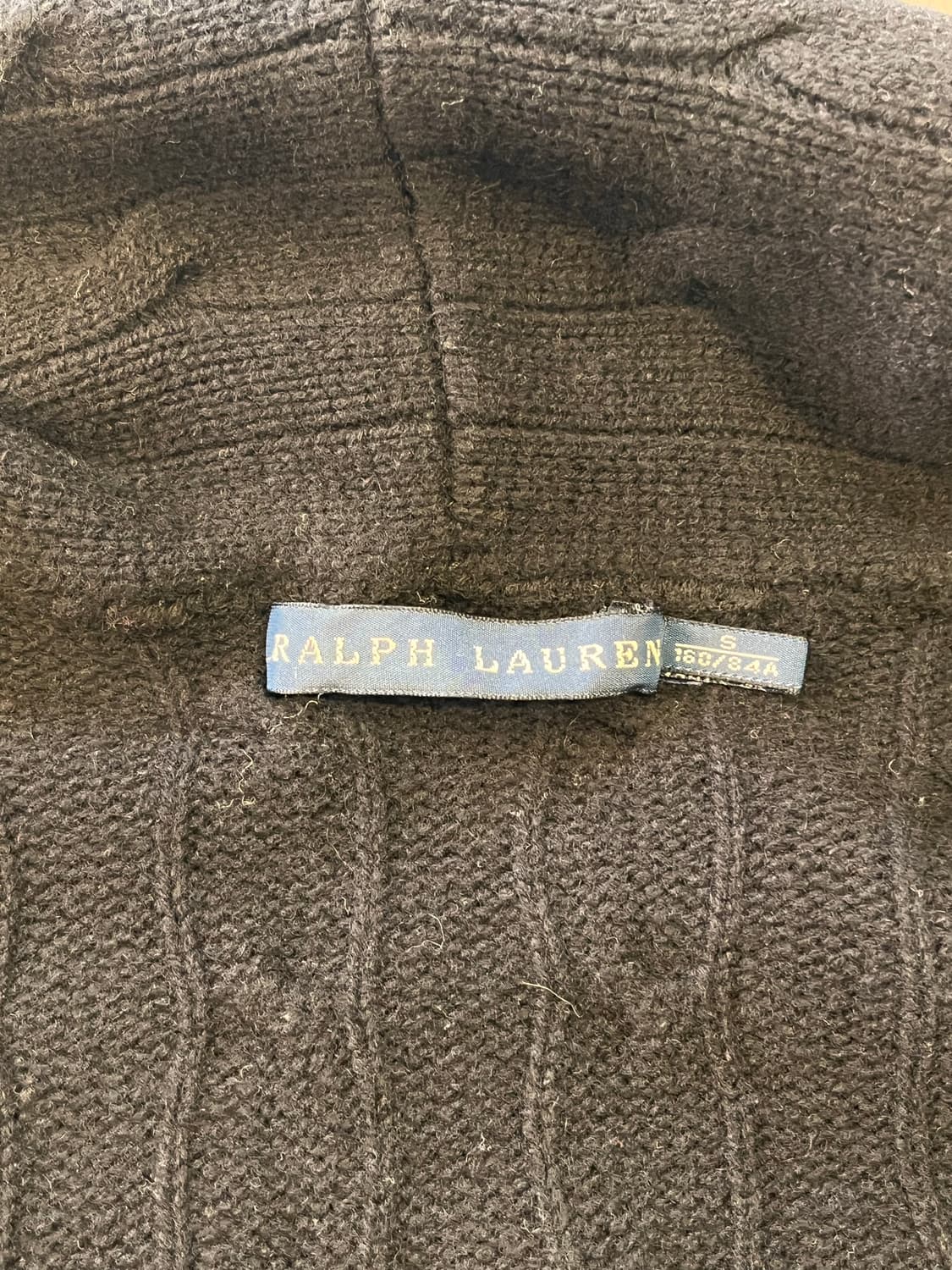 랄프로렌 울 캐시미어 블랙 케이블 니트 케이프 상품이미지6