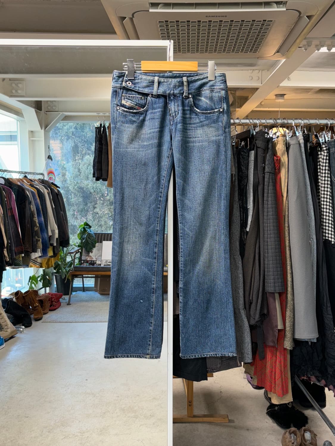 디젤 플레어 데님팬츠 상품이미지1