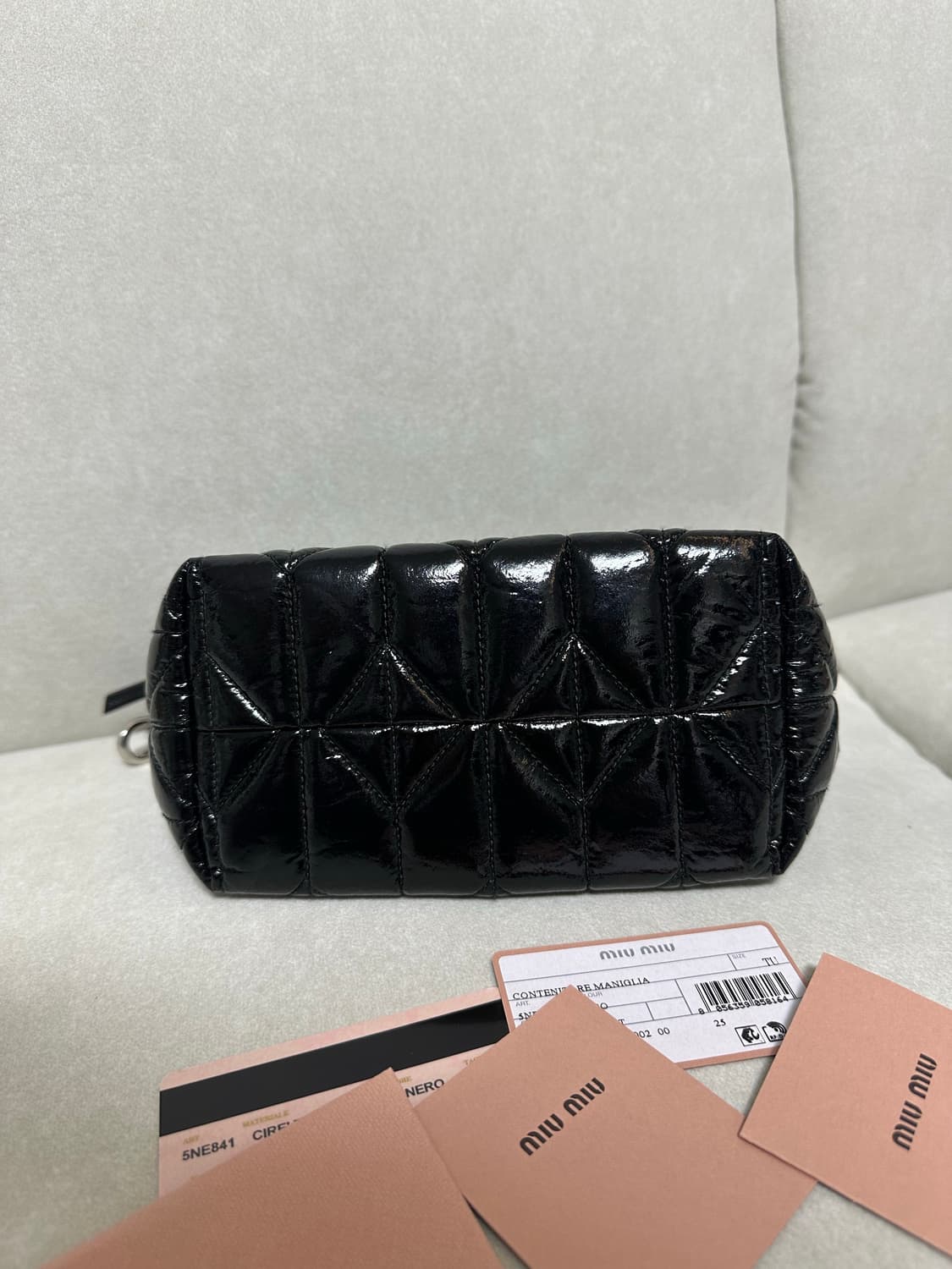 [SA 정품] 미우미우 마테라쎄 스피릿 호보백 상품이미지6