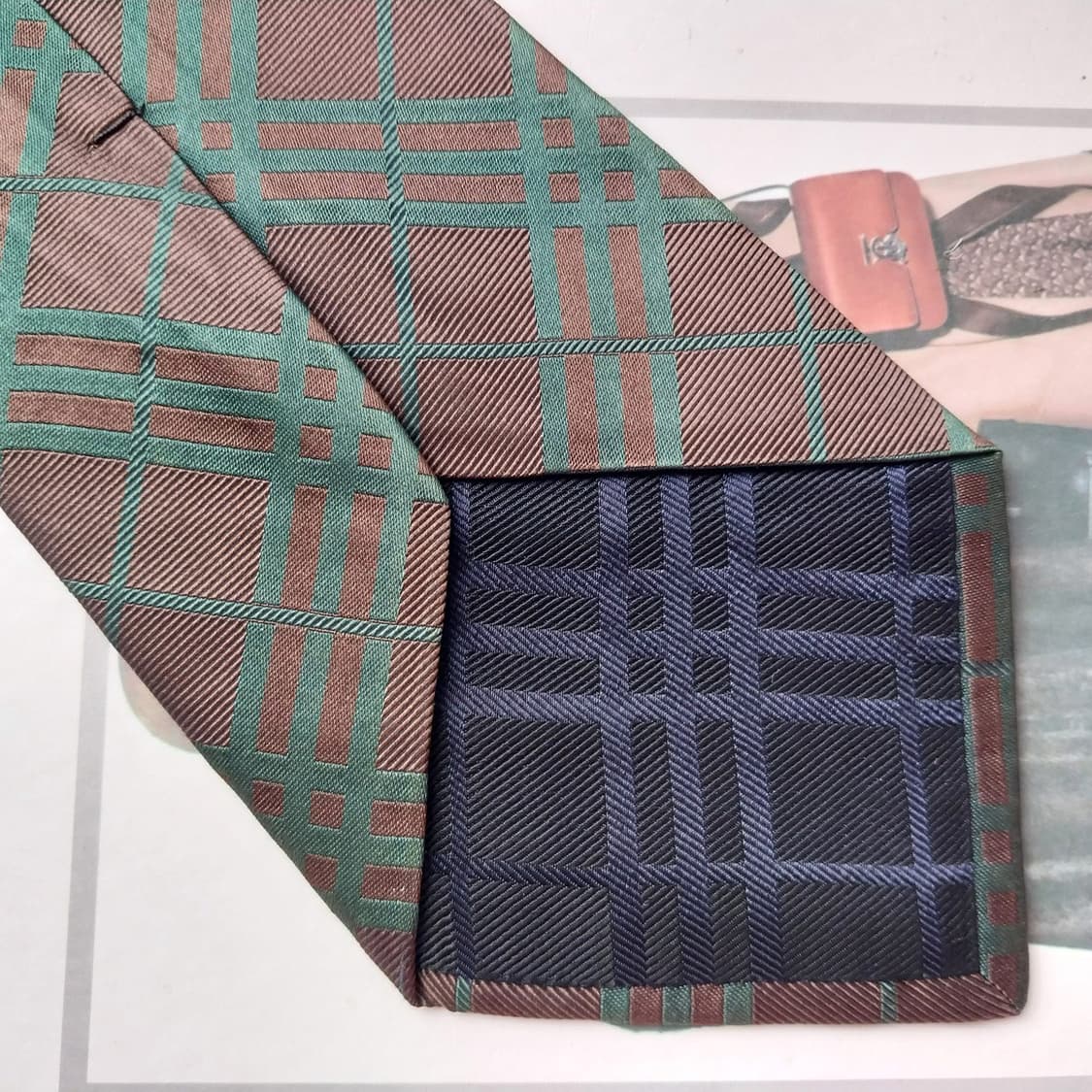 버버리 실크 브라운 노바 체크 넥타이 9.7cm A+등급 K2119 상품이미지9