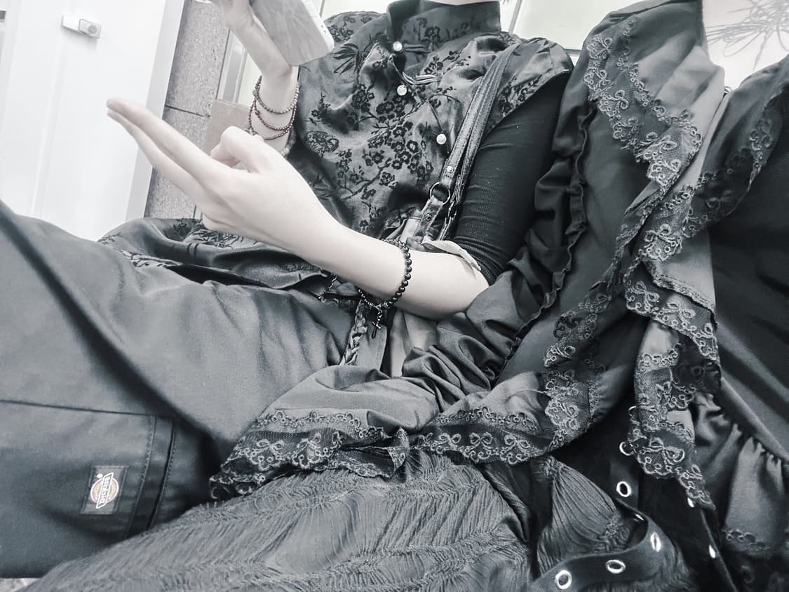 set 판매 ••• 상품이미지1