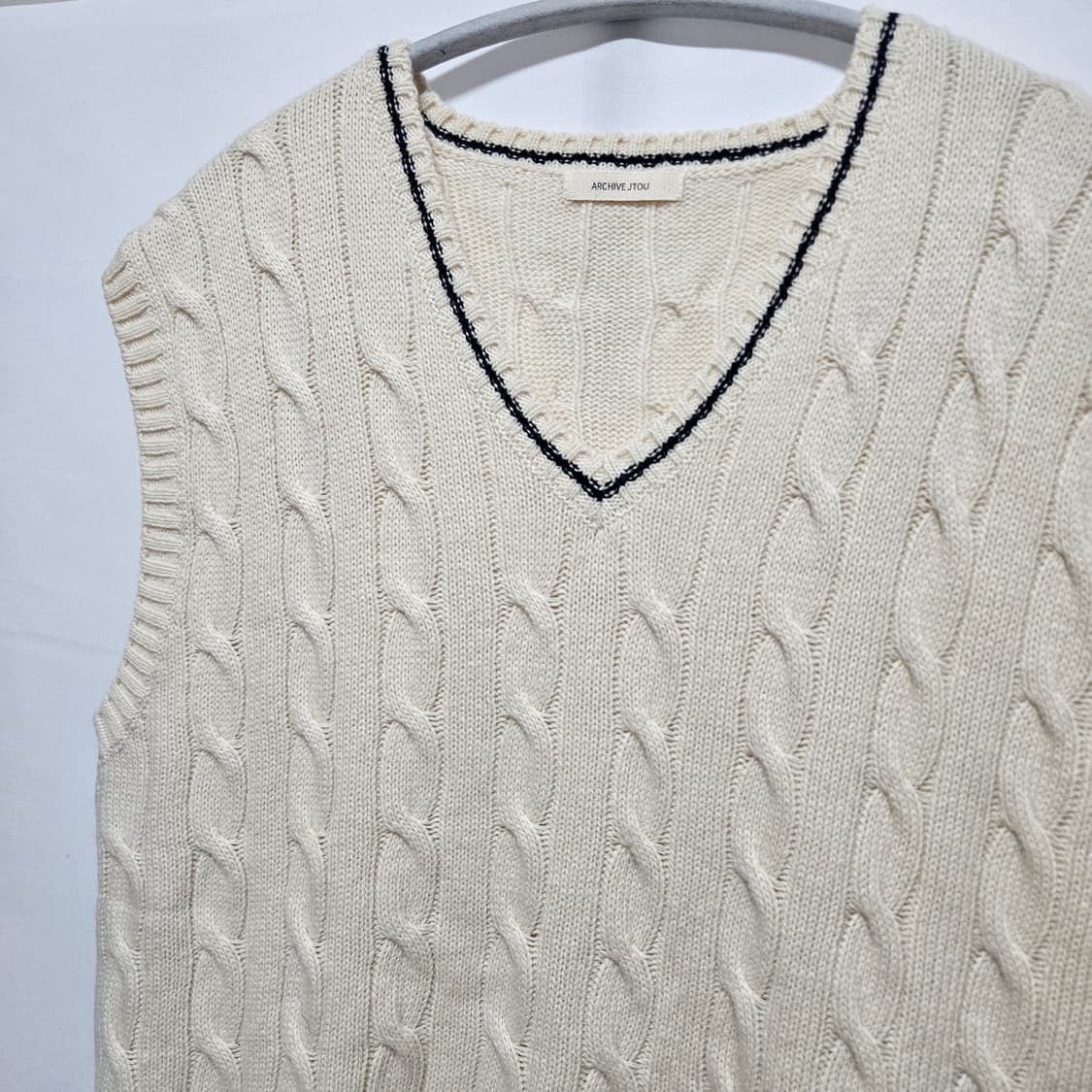 아카이브제이투유 케이블 니트 베스트 F 상품이미지2