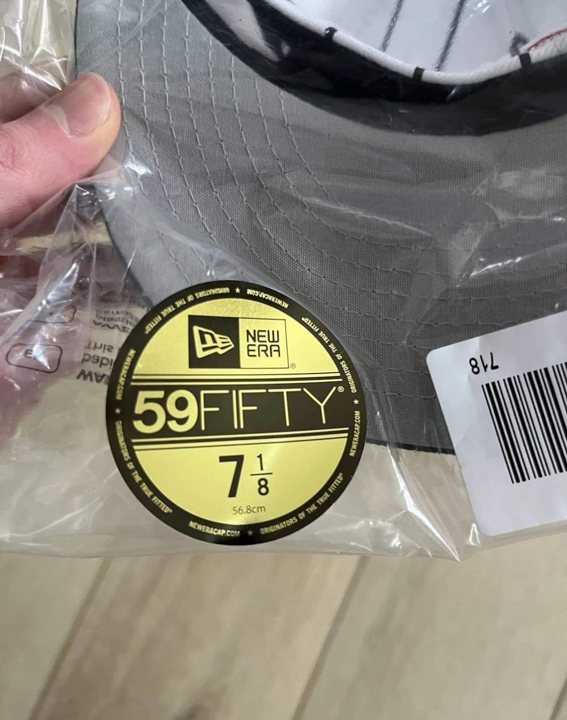 슈프림 x 홈런 S 로고 뉴에라 스트라이프 캡 상품이미지3