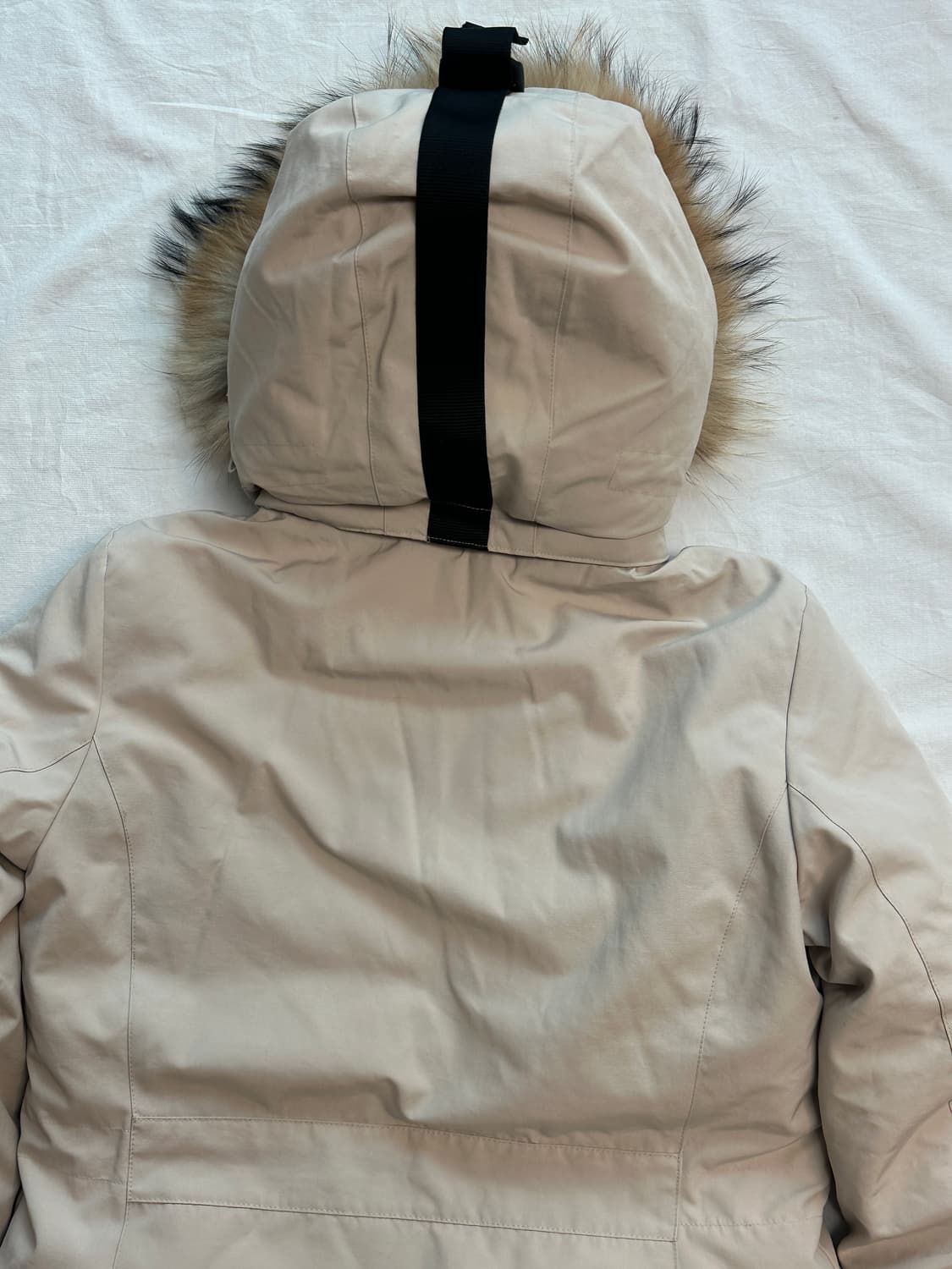 네파 알라스카 구스다운 패딩 상품이미지5