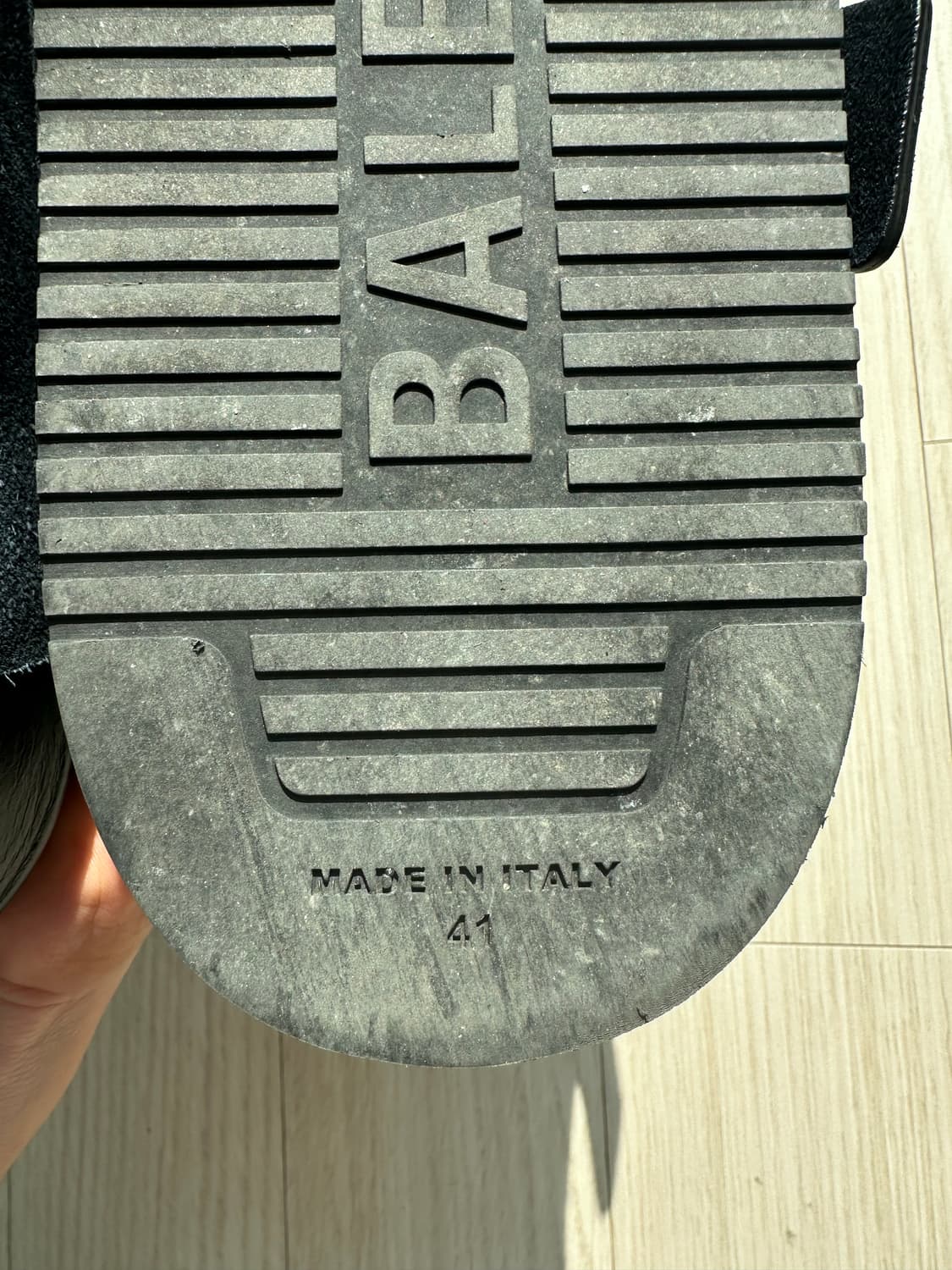 발렌시아가 블랙 스웨이드 선데이 뮬 41 상품이미지6