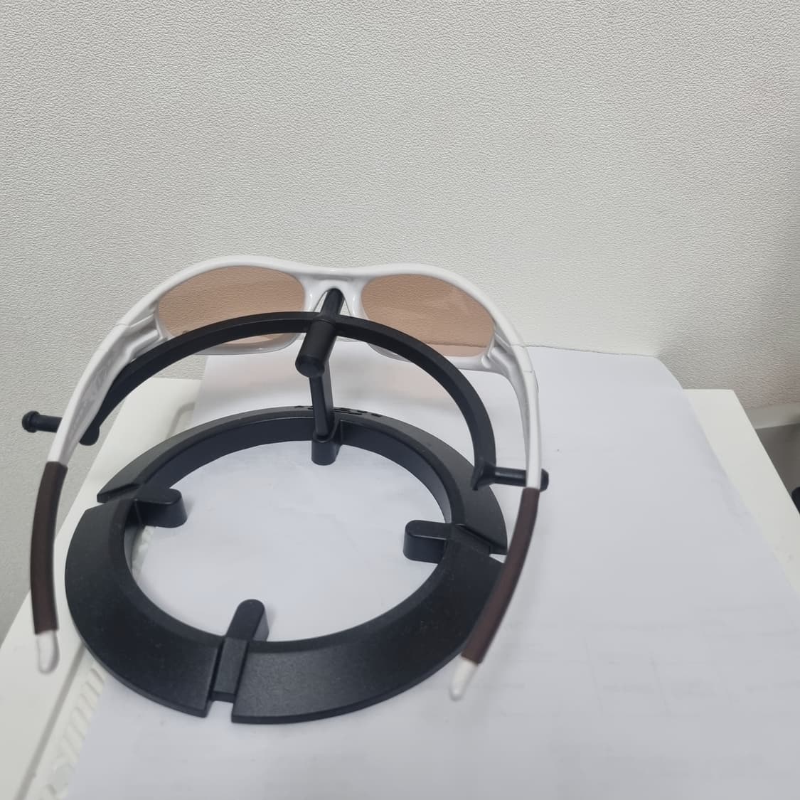 오클리 미뉴트 2.0 펄화이트 변색렌즈 상품이미지4