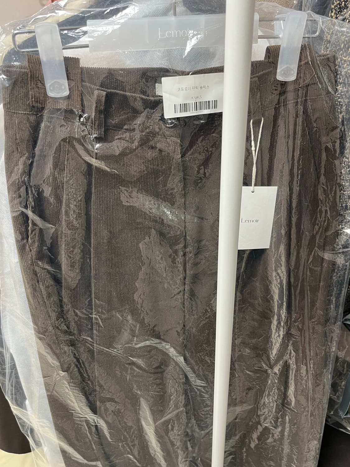 [르모어/미착용] 코듀로이 핀턱 슬랙스 카키 상품이미지10