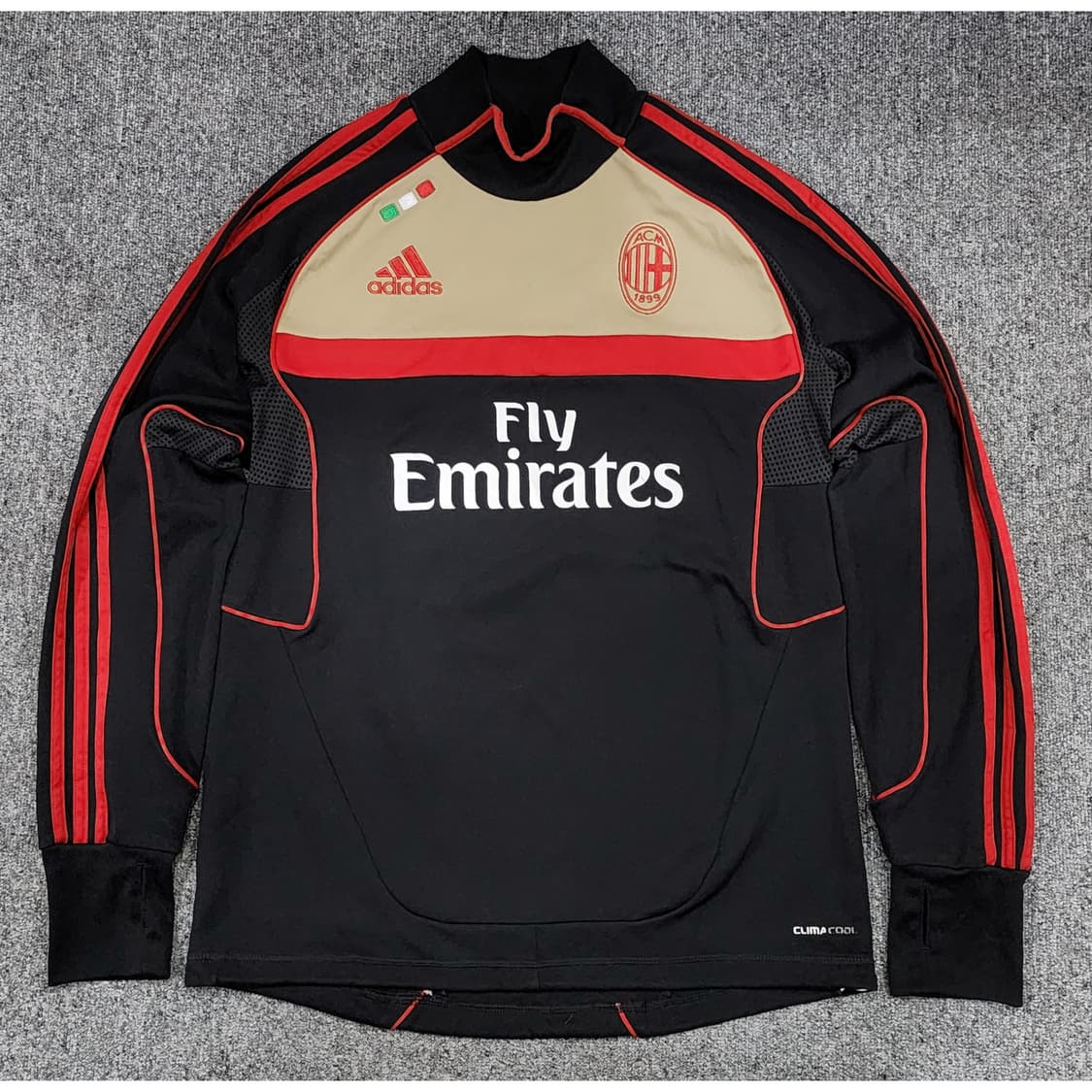 아디다스 11-12 AC 밀란 트레이닝탑 웜업 95 상품이미지1