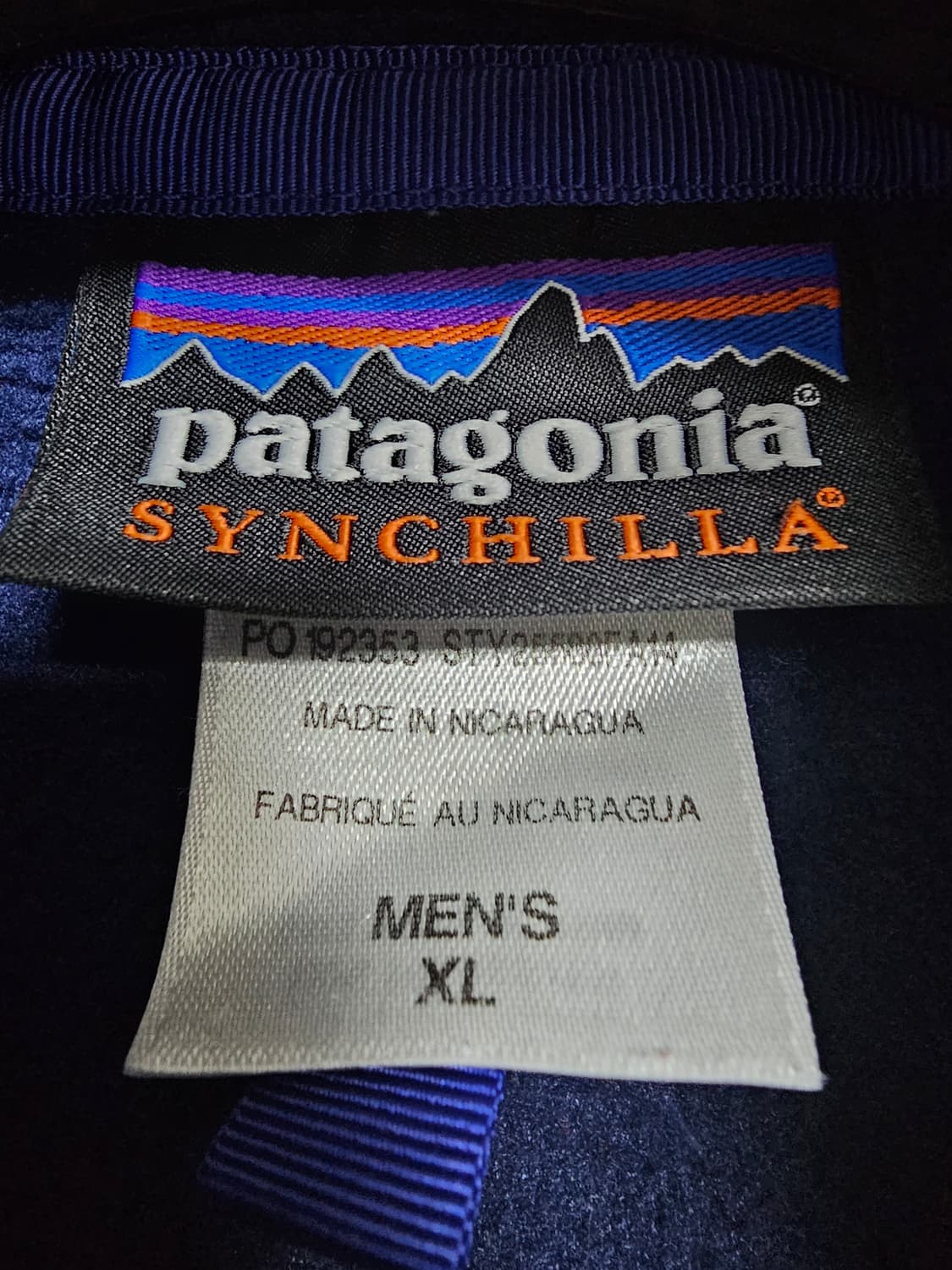 파타고니아 신칠라 XL 레드 네이비 컬러블록 상품이미지2