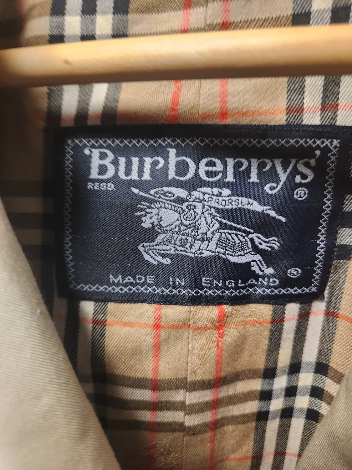 버버리 더블 트렌치 코트 베이지 상품이미지2