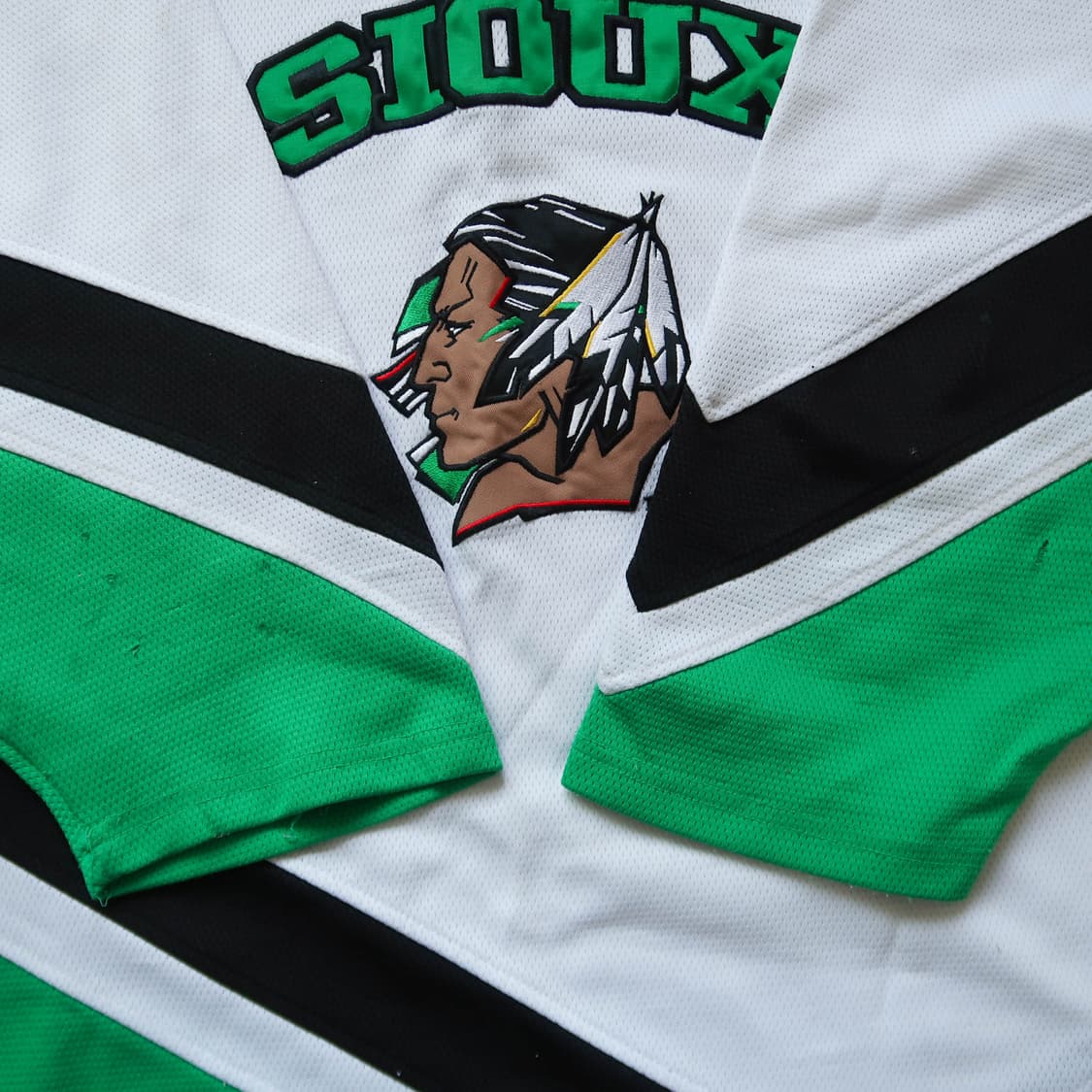 빈티지 나이키 바우어 Sioux 아이스 하키 져지 상품이미지10