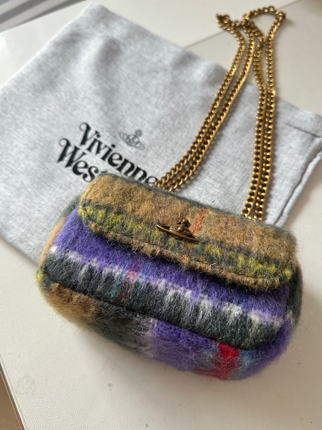 비비안웨스트우드 체크 체인 미니백 상품이미지2