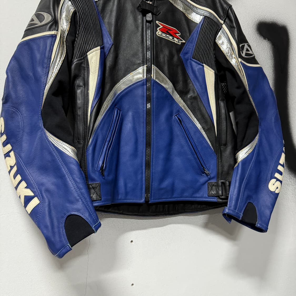 AGV x SUZUKI 소가죽 바이크 자켓 라이딩 기어 상품이미지5