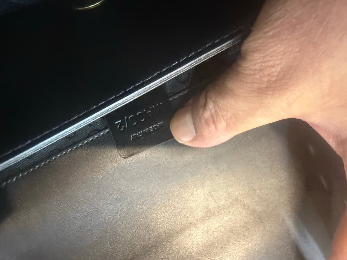 정품 셀린느 퀴르 트리옹프 미니 숄더백 팝니다 상품이미지9