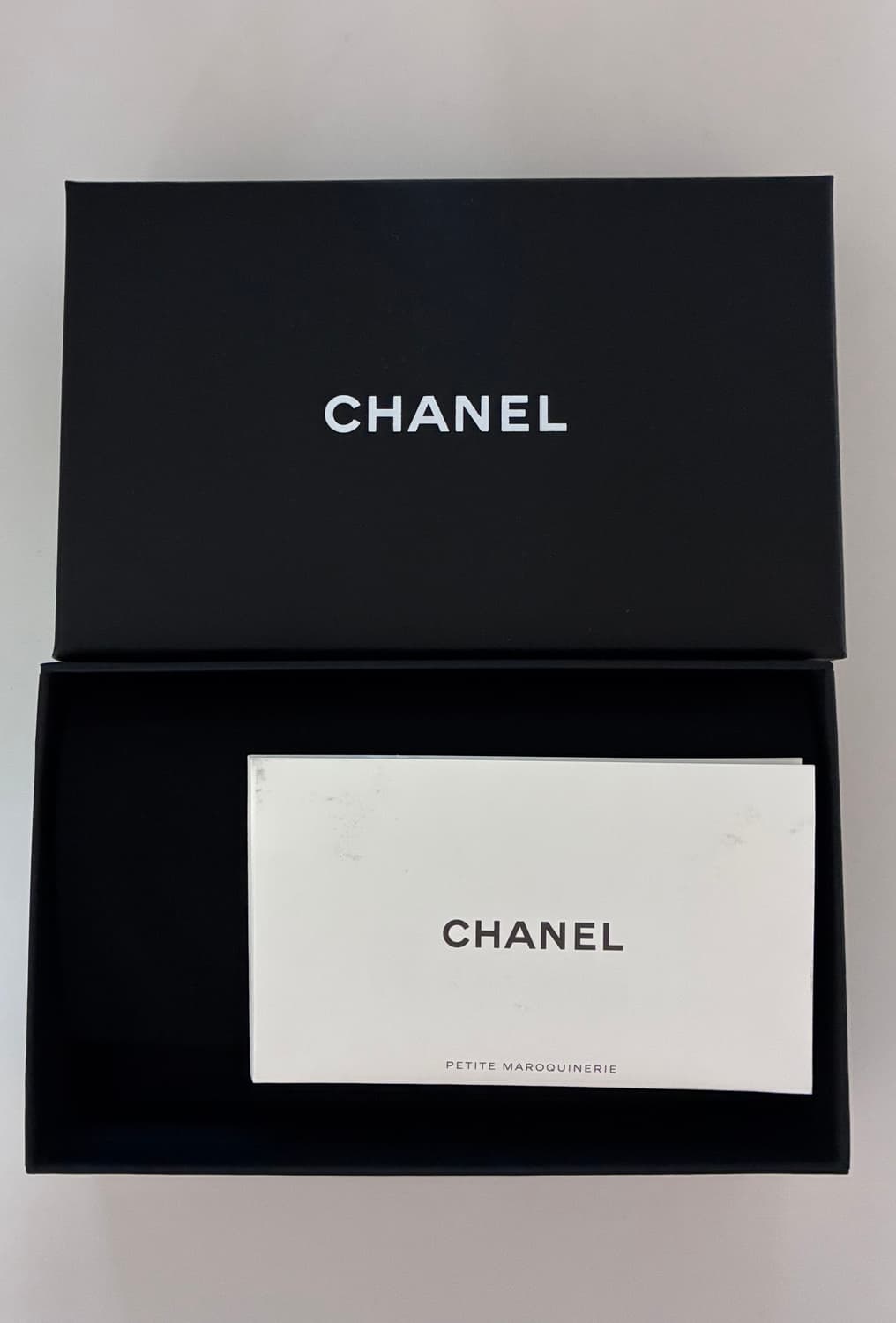 샤넬 클래식 카드 홀더 화이트 상품이미지6