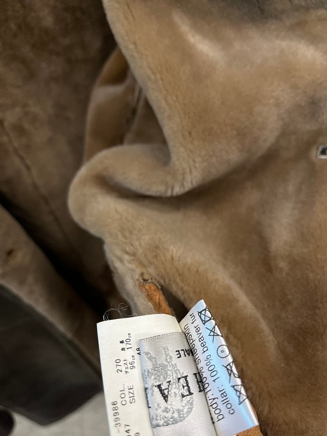 100) 랑방 양털 무스탕 코트  상품이미지9