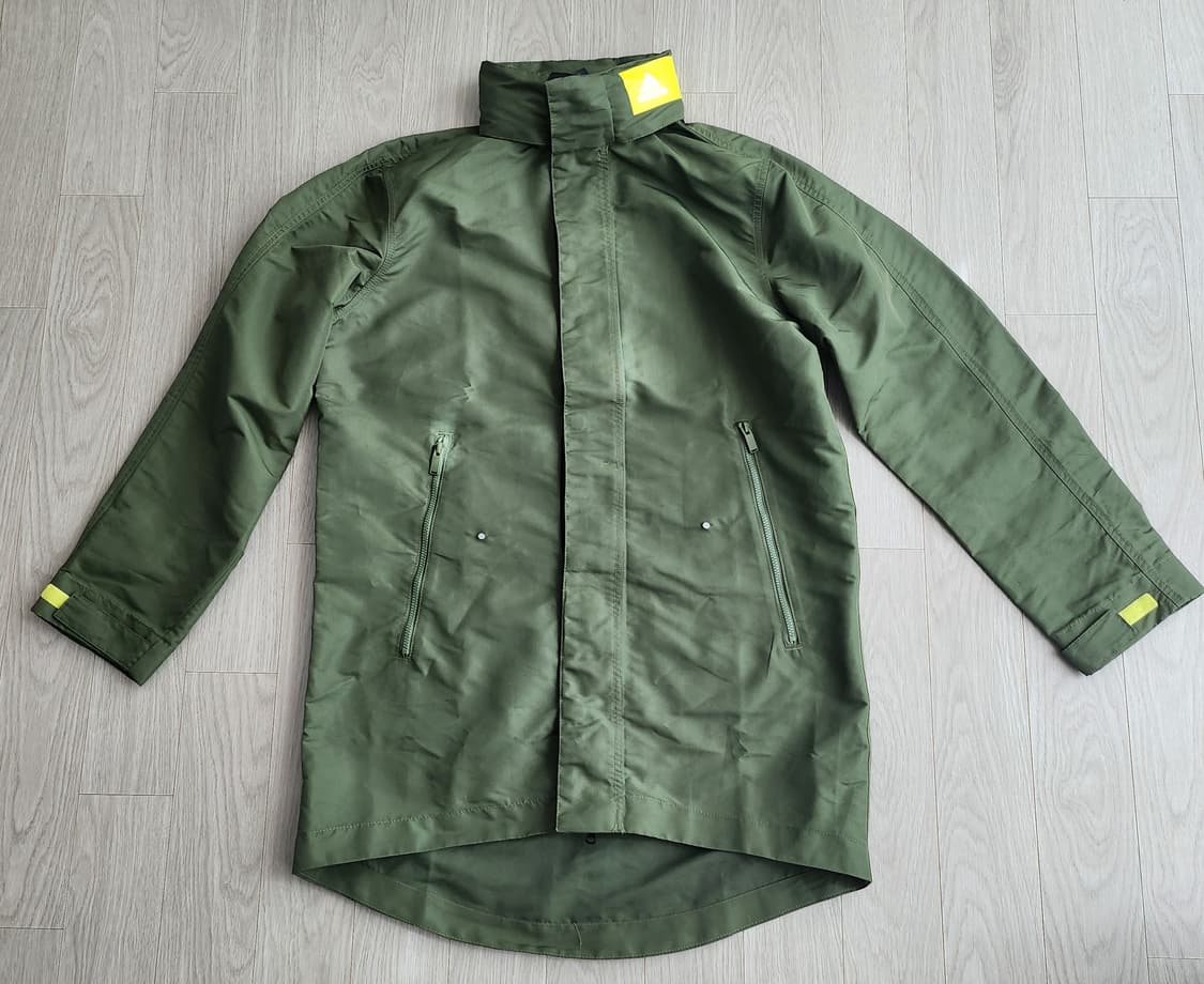 아디다스  점퍼 자켓●남녀공용 ●표기사이즈 M(90~105가능) 상품이미지1