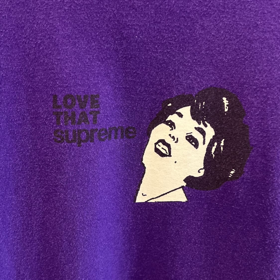 슈프림 러브댓 티 상품이미지2