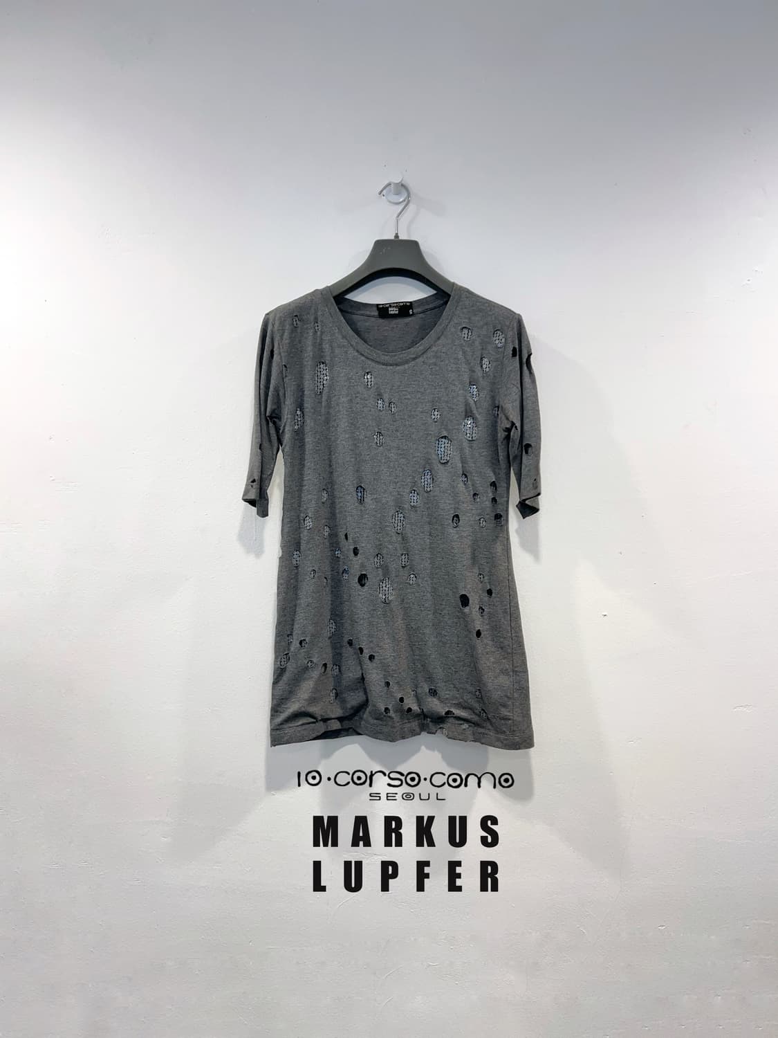 꼬르소꼬모 x 마커스루퍼 반팔 티셔츠 상품이미지1