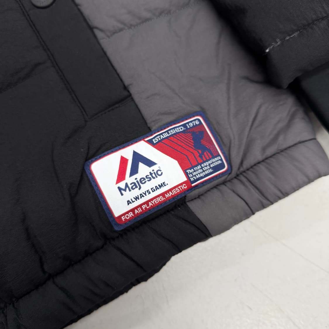 마제스틱 나일론 올드스쿨 배색 패딩 점퍼 자켓 상품이미지5