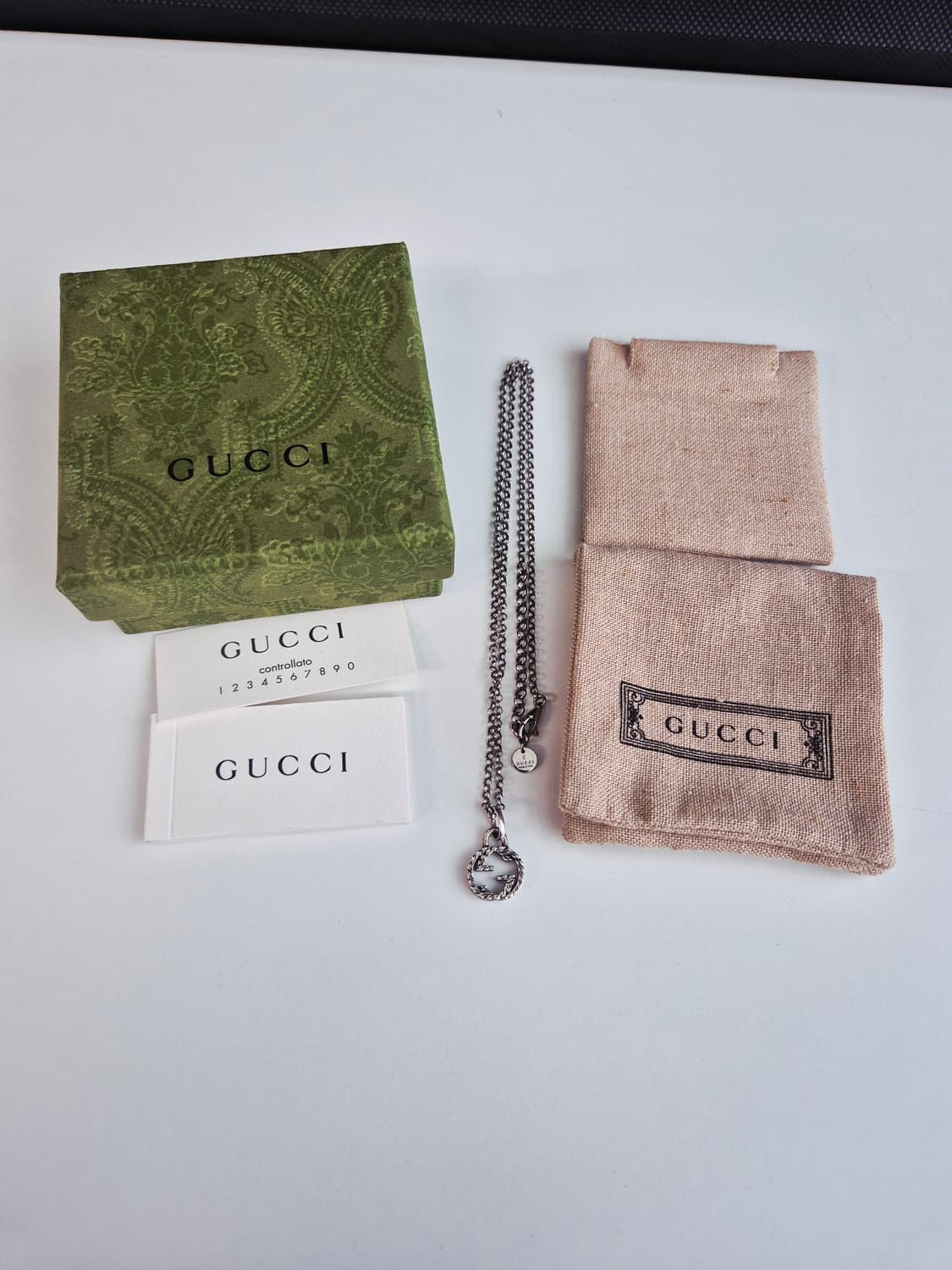 구찌 인터로킹 목걸이 남녀공용 (상태좋아요!) 상품이미지5