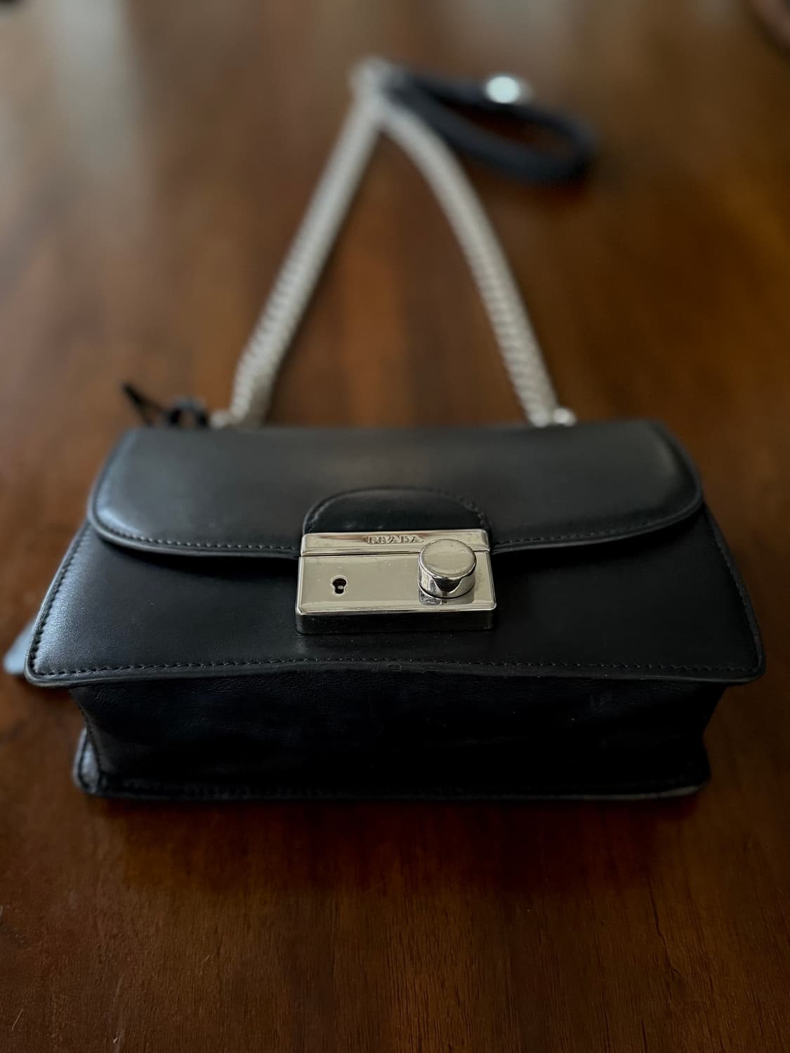 PRADA 프라다 플랩 체인 크로스백  상품이미지3