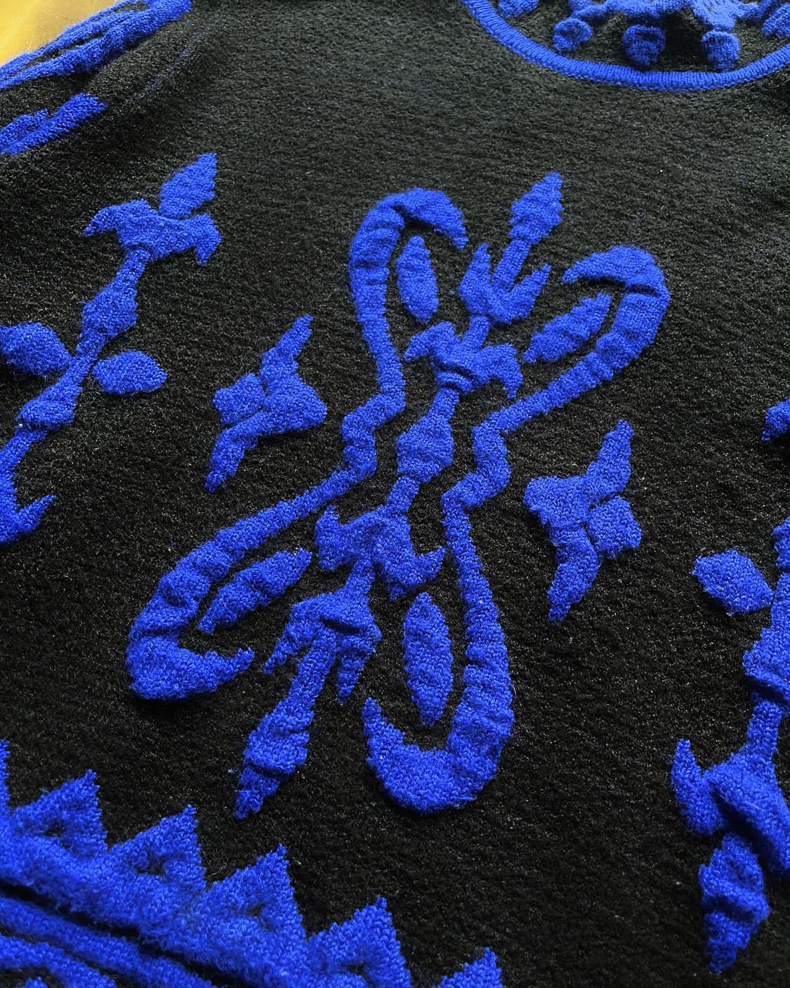 1980-90s CREATEUR 3D Tribal Trim Knit 상품이미지6