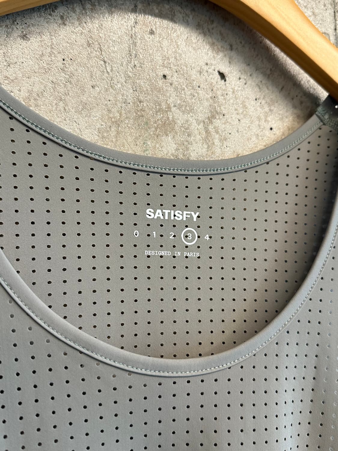 Satisfy Space-o Singlet Dry Sage 상품이미지3