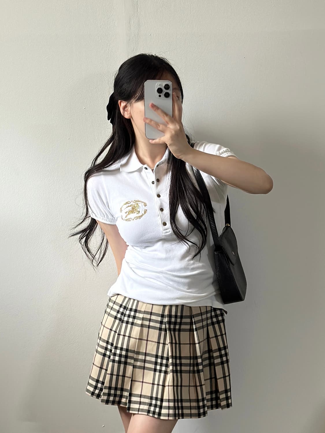 버버리 스냅버튼 빅로고 화이트 카라티  상품이미지2