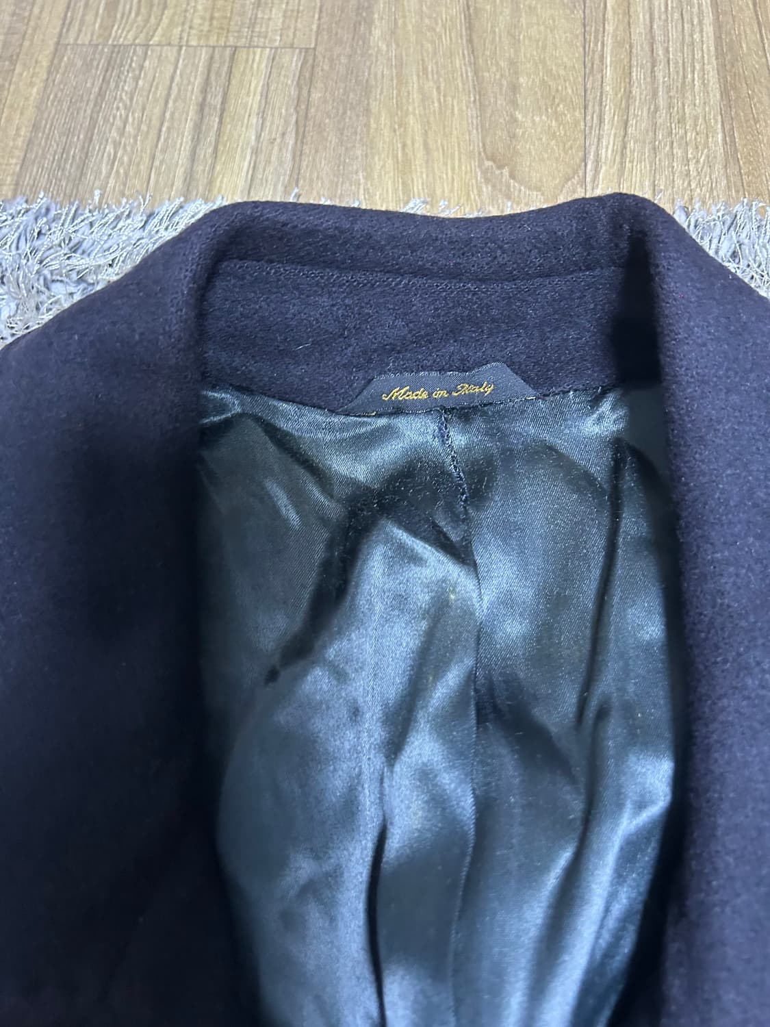 이태리제 캐시미어100프로 검정색 코트 사이즈 105~110 상품이미지3